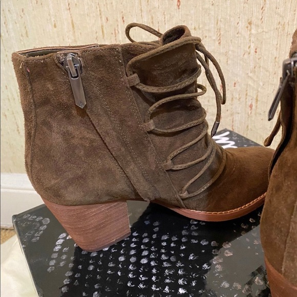 NWB Sam Edelman Mallard suede lace up booties - Picture 5 of 9